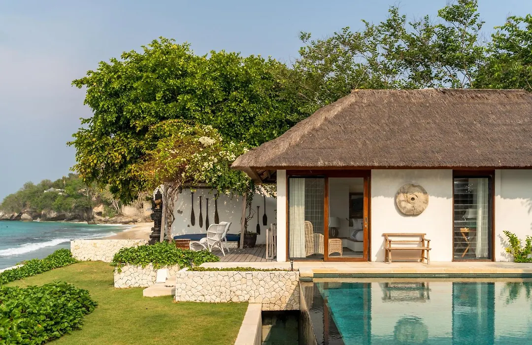 Villa Pantai Nusa Lembongan-1