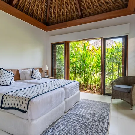 Villa Pantai Nusa Lembongan-2